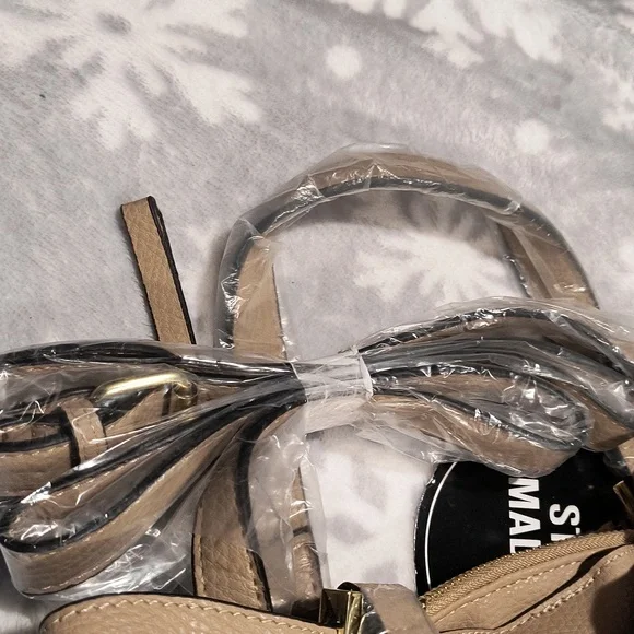Steve Madden B Barker bag in Sand, removable pouch, Twilley, sueded lining, NWT - Picture 6 of 10